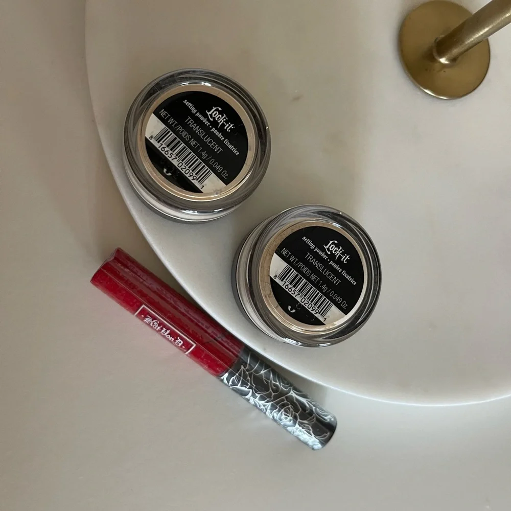 NEW 2 Lock-It Setting Powders plus red lipstick (3 items) - Picture 2 of 8